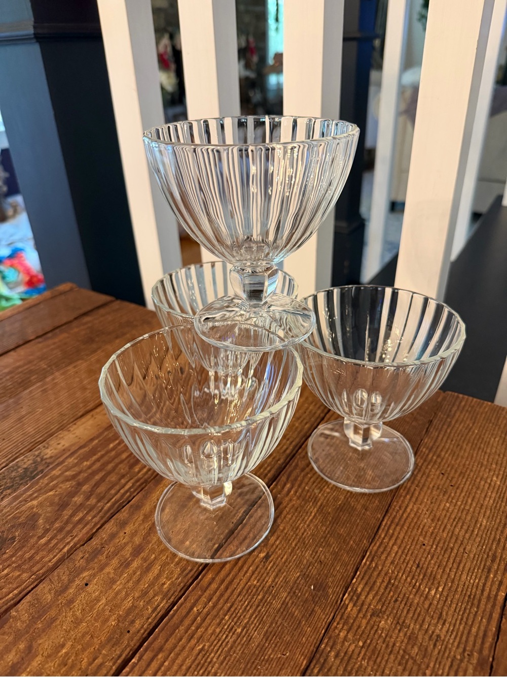 Set of (4) vintage Cristal d'Arques-Durand "Quadro" pedestal bowls